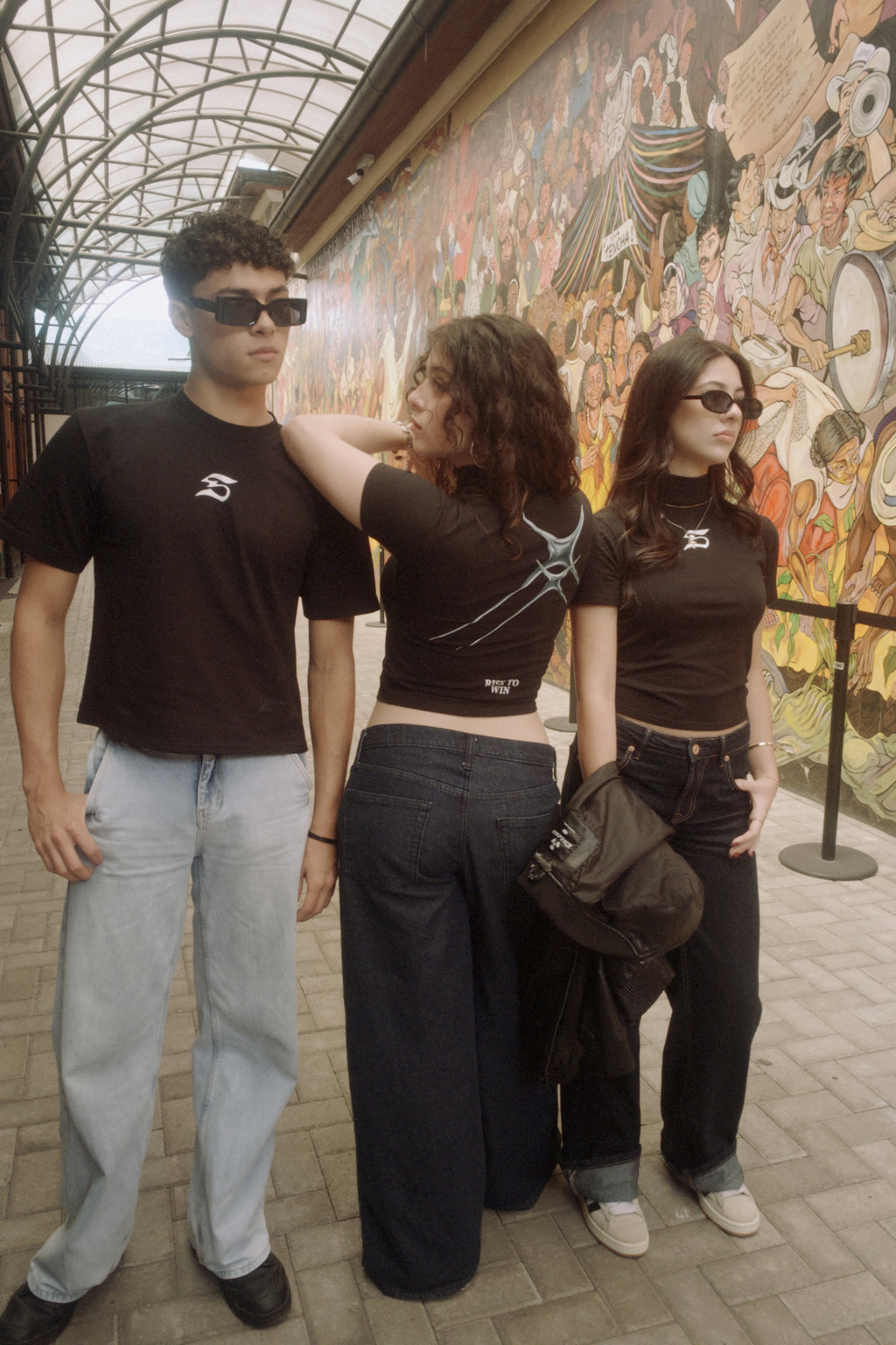 SUBSTANCE HOSHI ESSENCE [BLACK/BABY TEE]