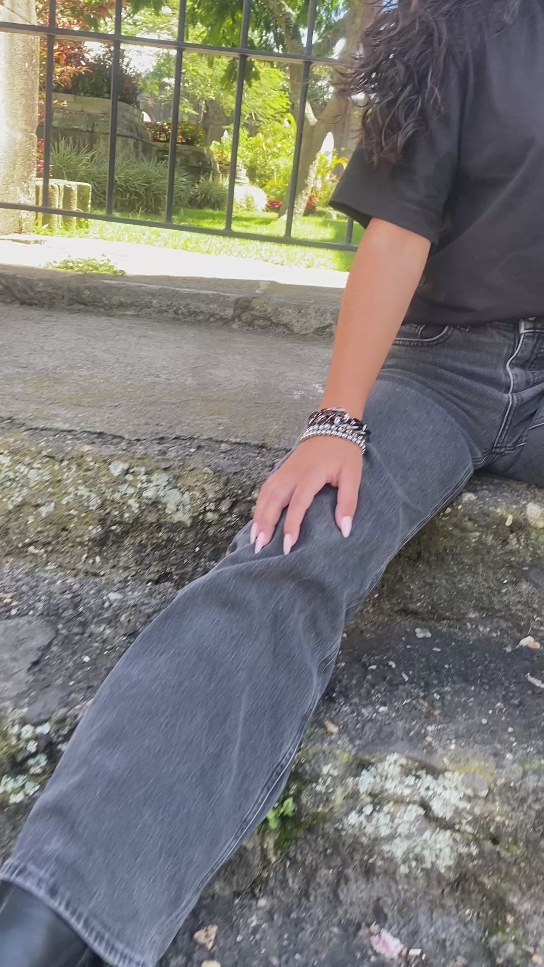 SUBSTANCE HOSHI ESSENCE [BLACK/BOXY FIT]